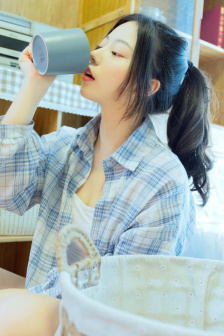 久久亚洲精品无码GV